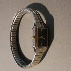 Pulsar two tone stretch bracelet watch